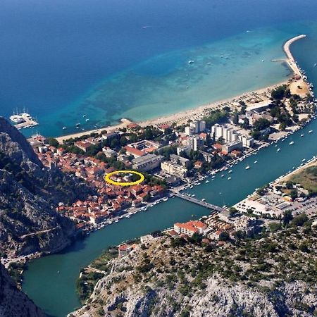 Apartman R.R. Omiš Buitenkant foto