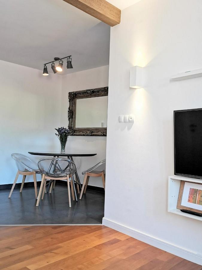 Apartman R.R. Omiš Buitenkant foto